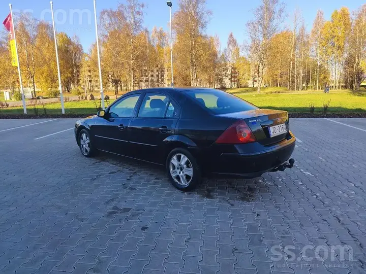 Ford Mondeo 2002 photo 5
