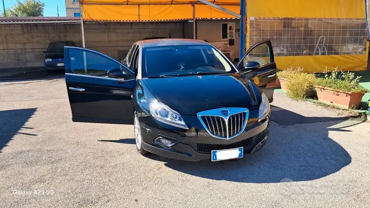 Lancia Delta 2010 photo 3