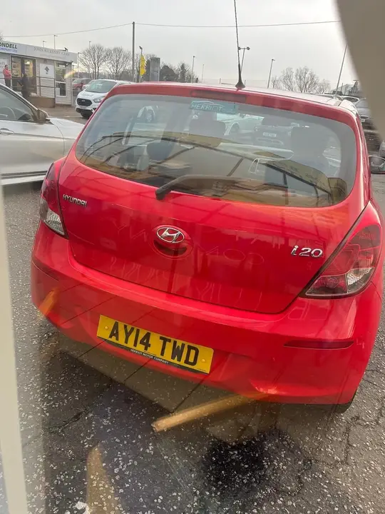 Hyundai I20 2014 photo 2