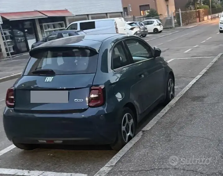Fiat 500E