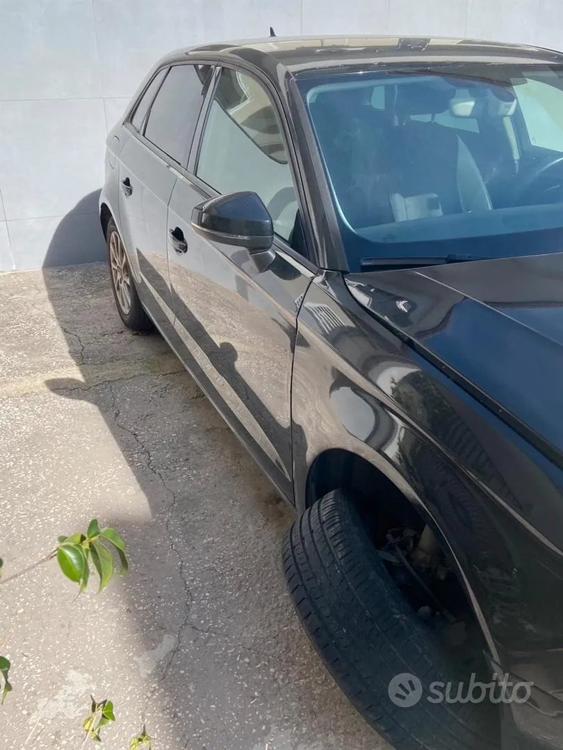 Audi A3 2016 photo 2