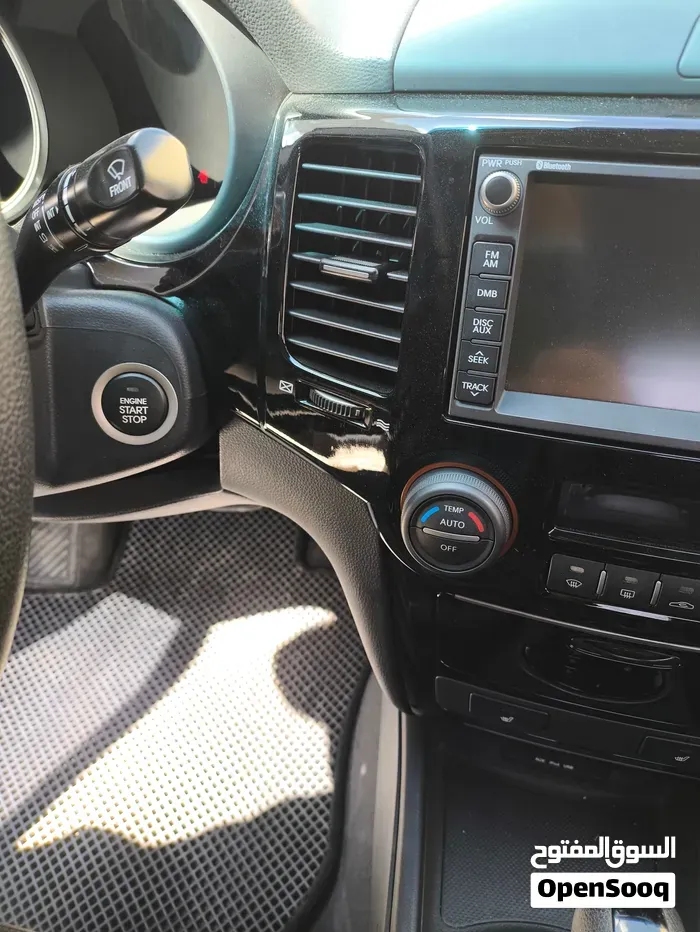 Kia Lotze 2008 photo 3