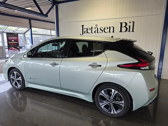 Nissan Leaf 2018 photo 3