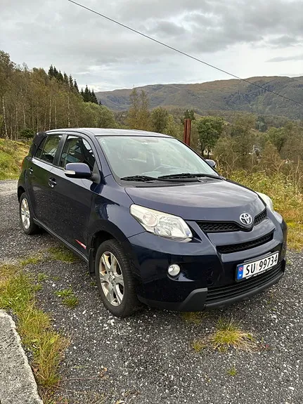 Toyota Urban Cruiser 2011 photo 2
