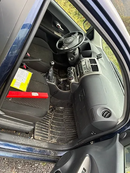 Toyota Urban Cruiser 2011 photo 3