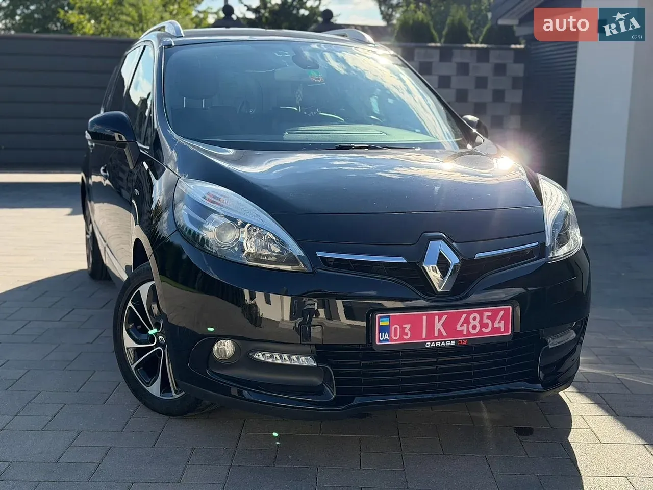 Renault Grand Scenic 2015 photo 4
