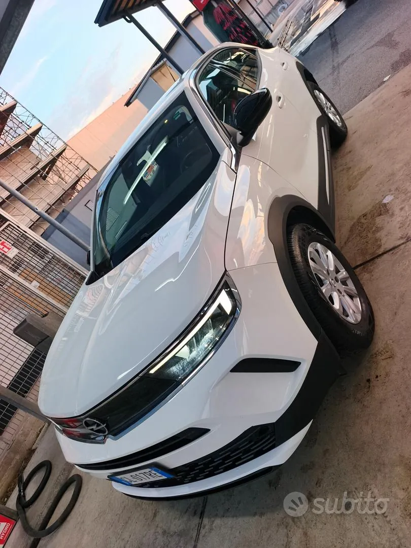 Opel Mokka 2023 photo 2