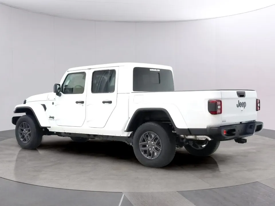 Jeep Gladiator 2026 photo 3