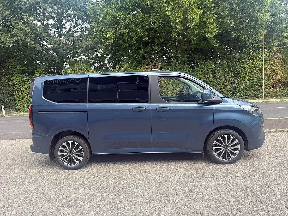 Ford Tourneo photo 3