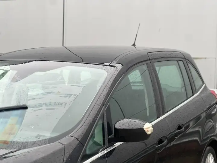 Ford Grand C-Max 2015 photo 5
