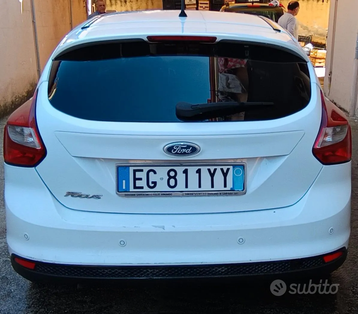 Ford Focus 2011 photo 3