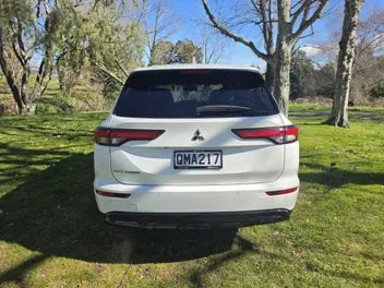Mitsubishi Outlander 2024 photo 5