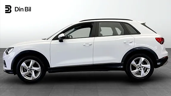 Audi Q3 2023 photo 2