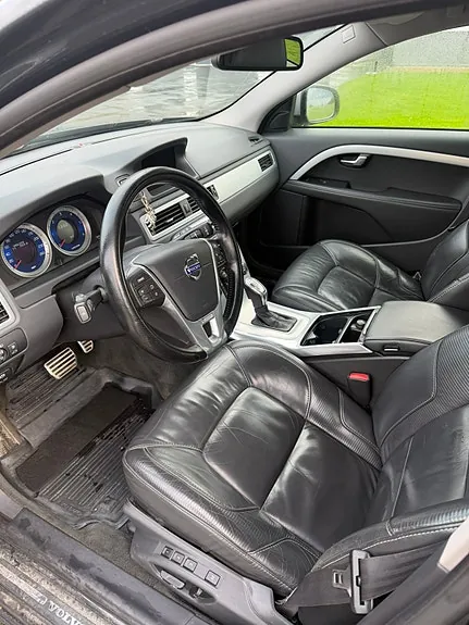 Volvo V70 2012 photo 4