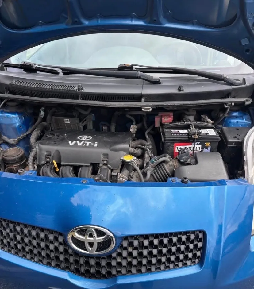 Toyota Yaris 2008 photo 2