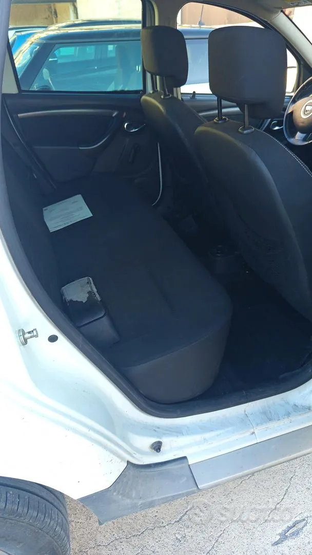 Dacia Duster 2013 photo 4