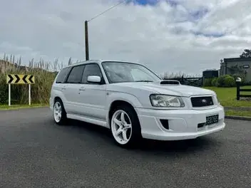Subaru Forester 2004 photo 2