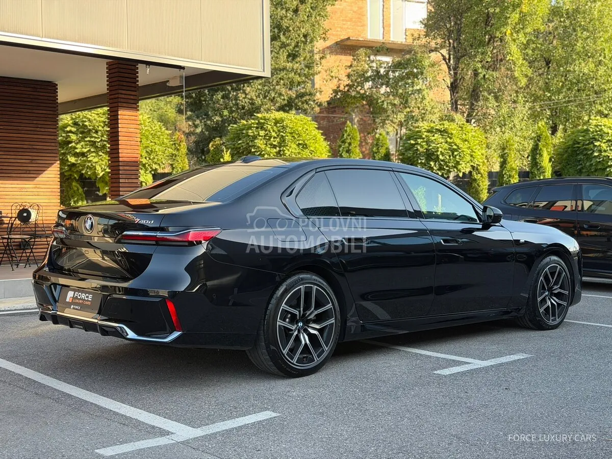 BMW 740 2023 photo 5