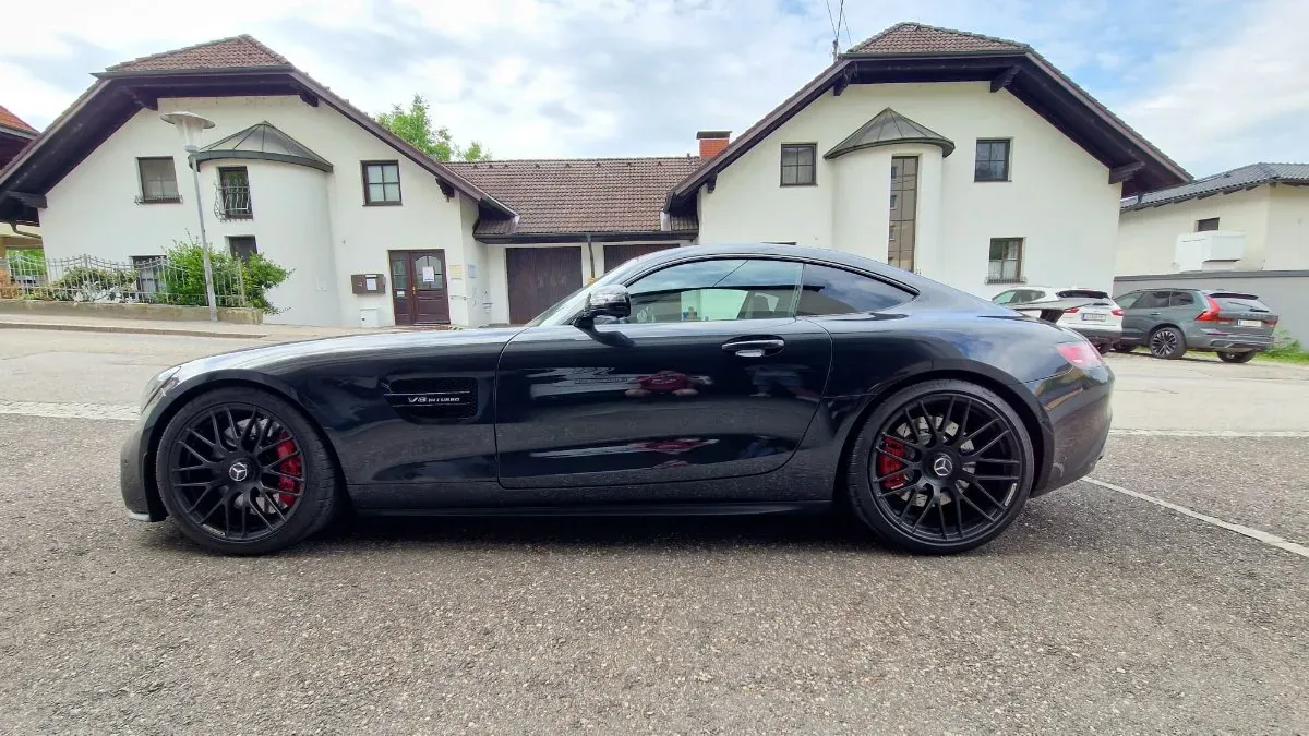 Mercedes-Benz Amg Gt 2018 photo 2