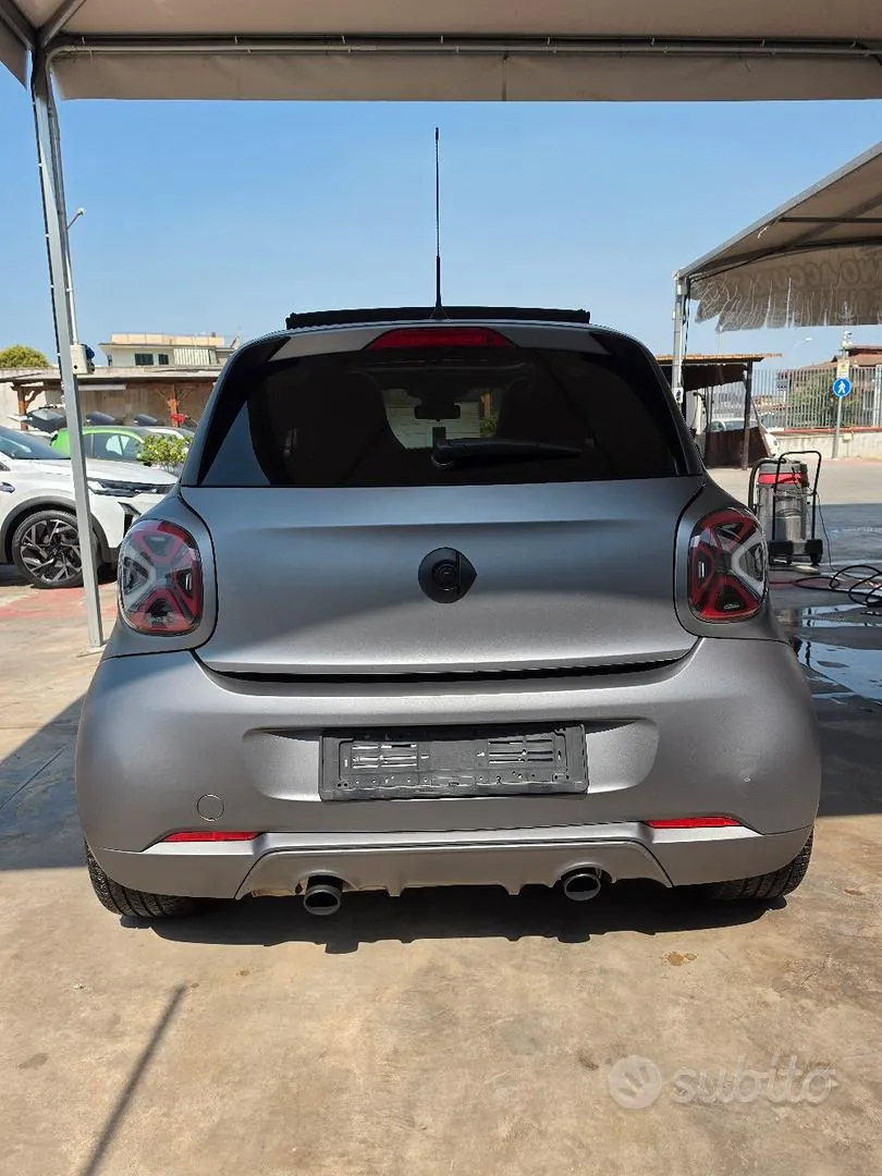 Smart Fortwo 2017 photo 3