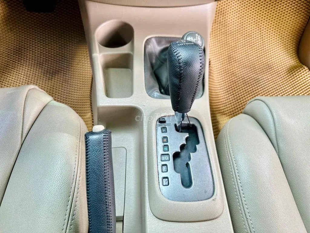 Toyota Fortuner 2010 photo 5