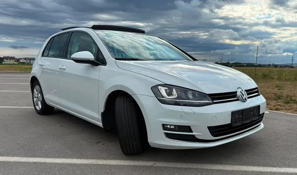 Volkswagen Golf 2013 photo 3