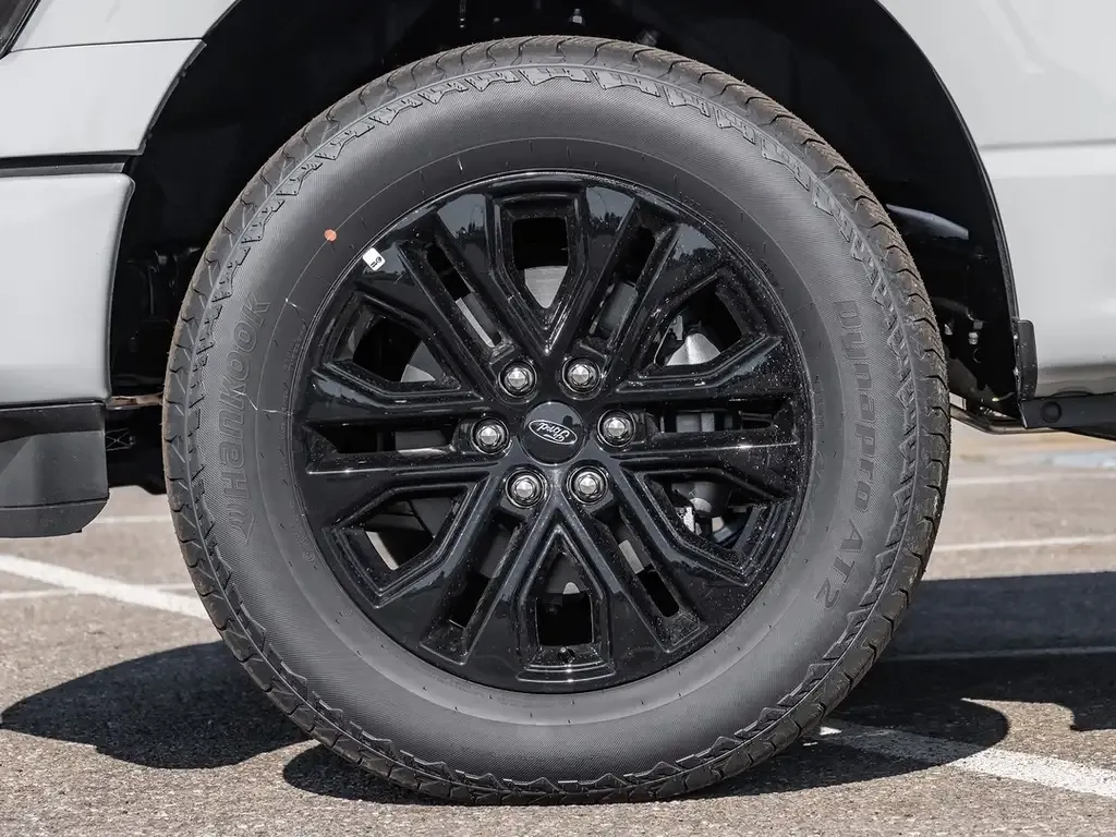 Ford F-150 2026 photo 4