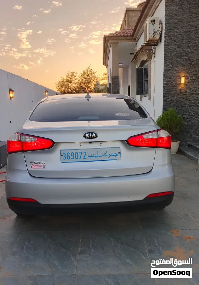 Kia K3 2015 photo 4