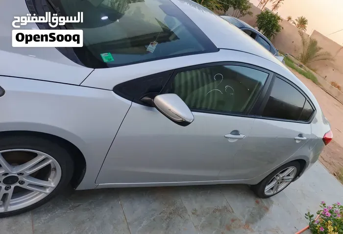 Kia K3 2015 photo 2