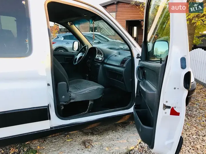 Citroen Berlingo 2000 photo 5
