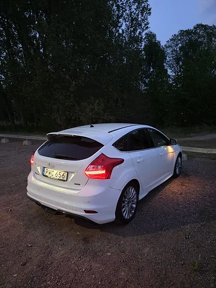Ford Focus 2015 photo 4