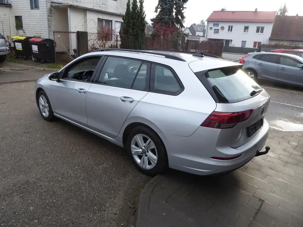 Volkswagen Golf 2021 photo 3
