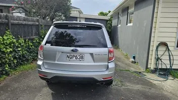 Subaru Forester 2010 photo 3