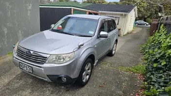 Subaru Forester 2010 photo 5