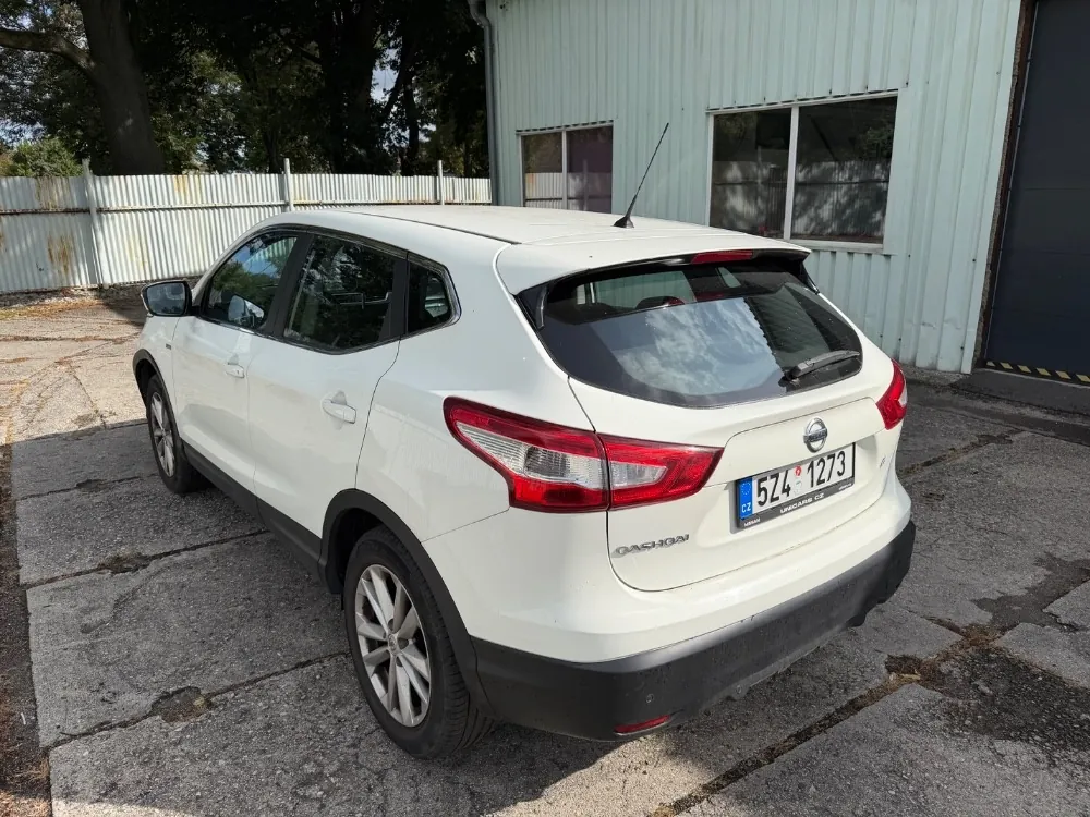 Nissan Qashqai 2014 photo 4