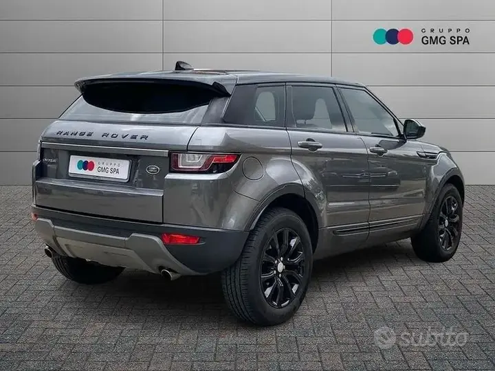Land Rover Range Rover Evoque 2018 photo 3