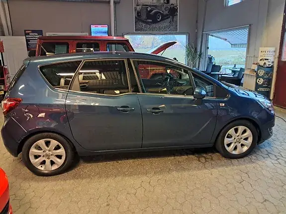 Opel Meriva 2015 photo 4