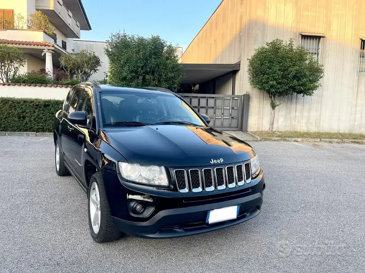 Jeep Compass 2012 photo 5
