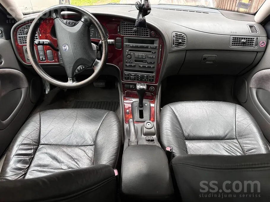 Saab 9-5 1998 photo 4