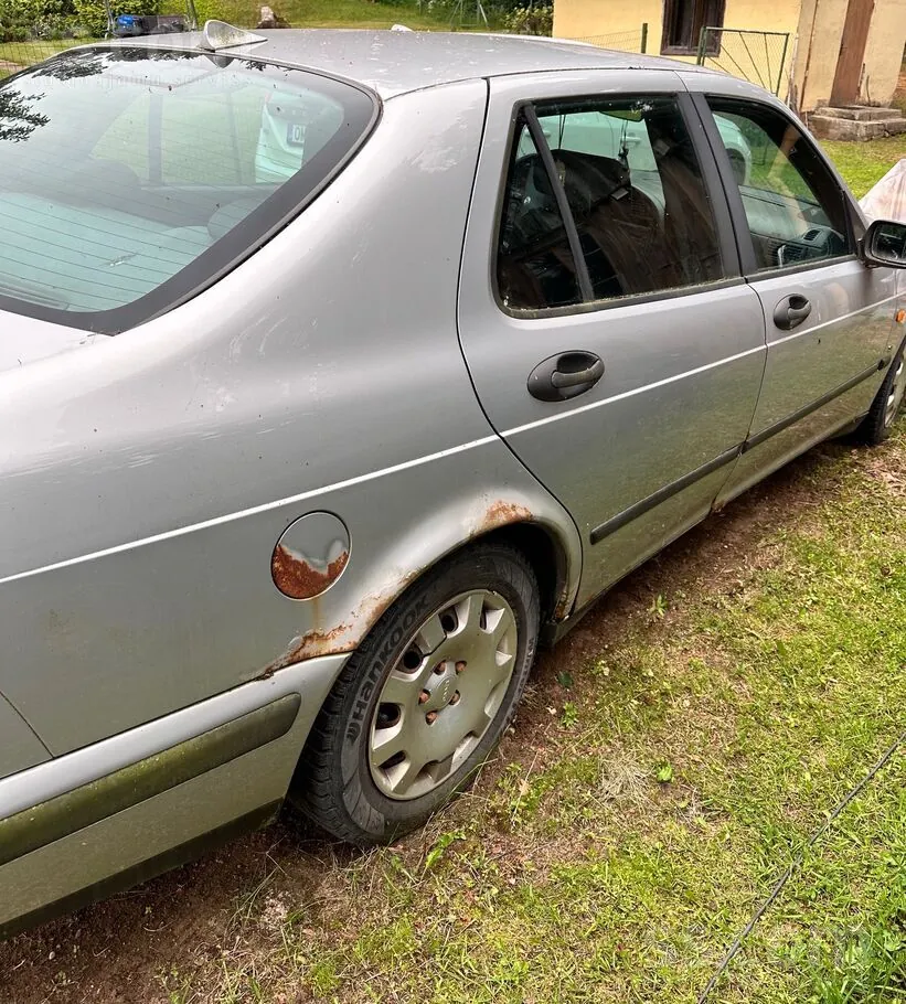 Saab 9-5 1998 photo 3