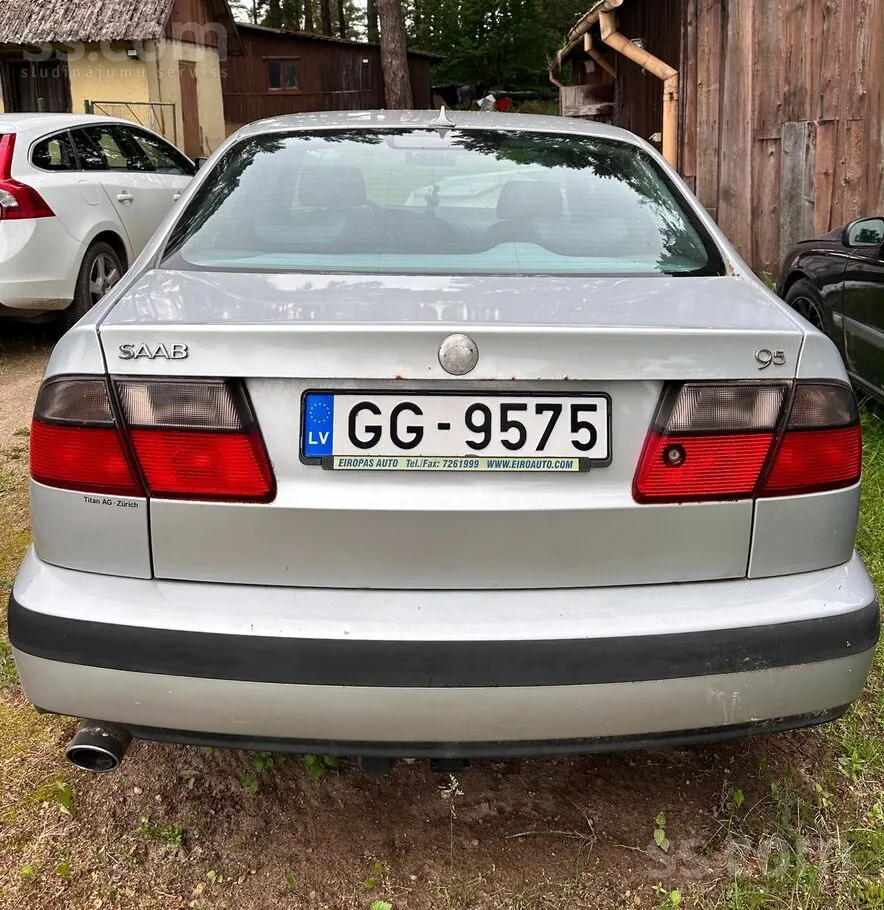 Saab 9-5 1998 photo 2