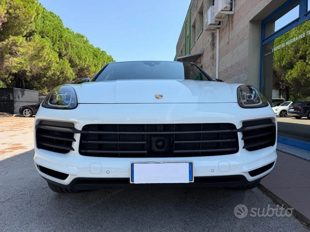 Porsche Cayenne 2022 photo 4