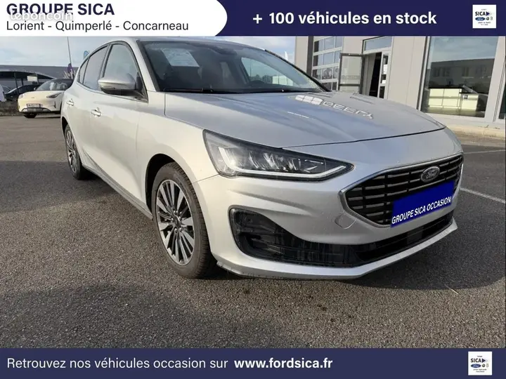 Ford Focus 2022 photo 2