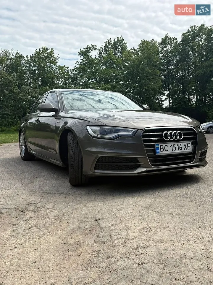 Audi A6 2012 photo 2