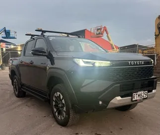 Toyota Hilux 2026 photo 2