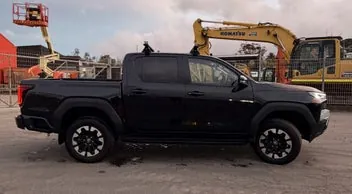 Toyota Hilux 2026 photo 4