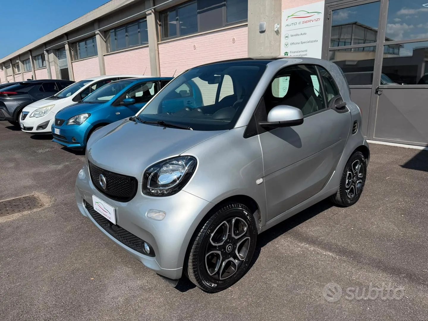Smart Fortwo 2018 photo 2