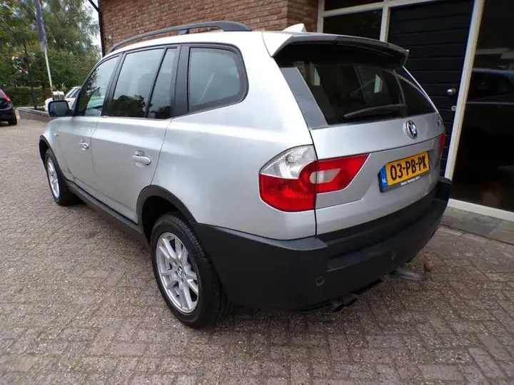 BMW X3 2004 photo 3