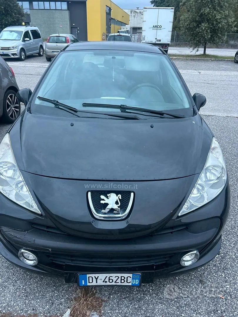 Peugeot 207