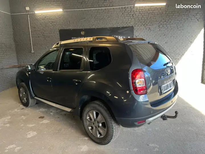 Dacia Duster 2016 photo 2